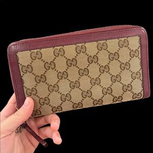 GUCCI MAROON/ BEIGE MONOGRAM WALLET
